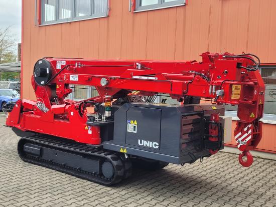UNIC B-780.3V