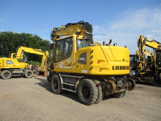 Liebherr A 922 Rail