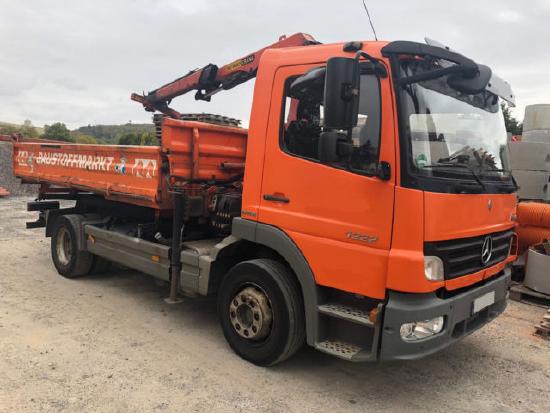 Mercedes Benz Atego 1222 Kran PKG 7001, Kipper