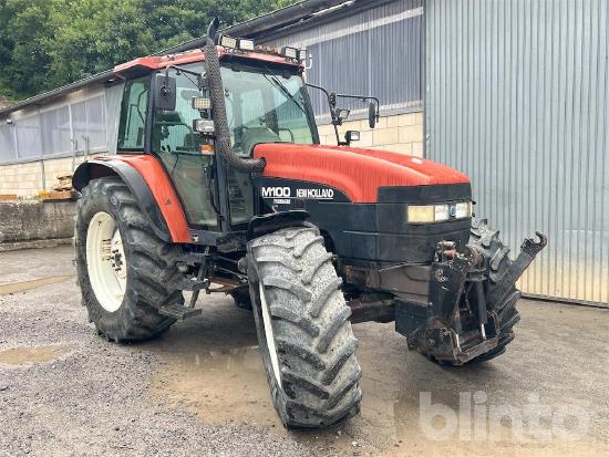 New Holland M 100