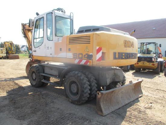Liebherr A 904 C