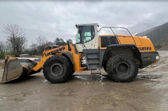 Liebherr 566