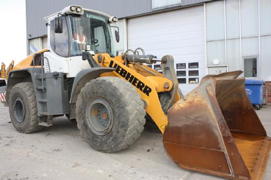 Liebherr L556