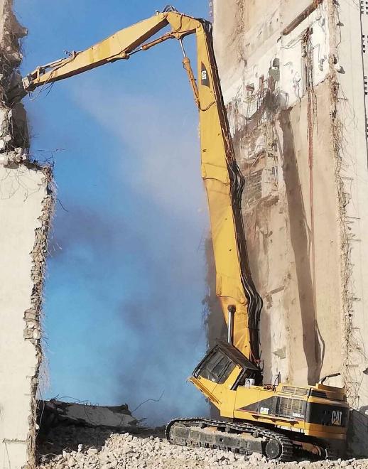 Caterpillar 375 UHD