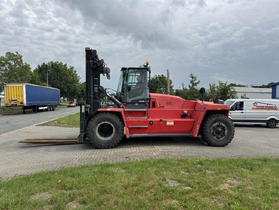 Kalmar DCG300-12LB