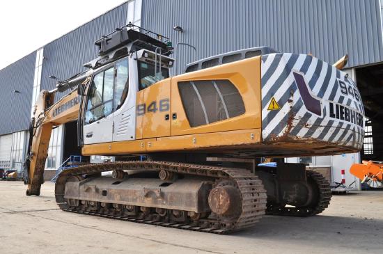Liebherr R946 LC