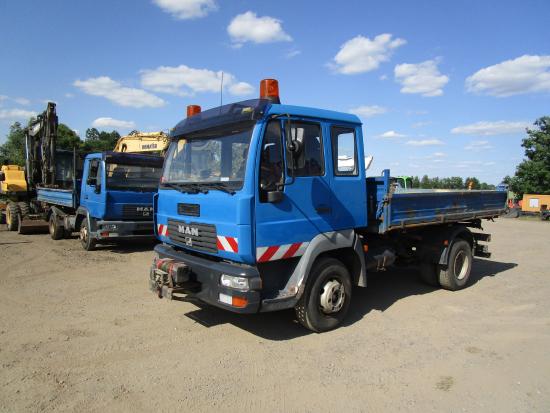 MAN LE 220 C