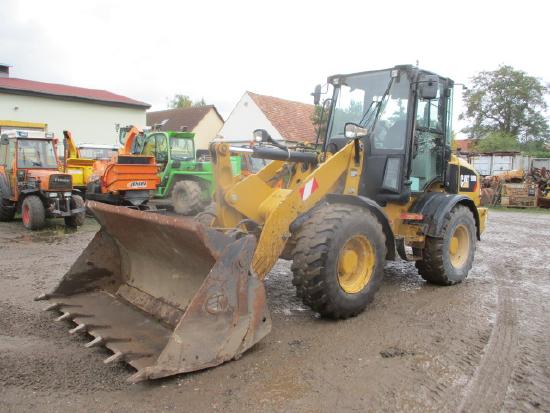 Caterpillar 908 M