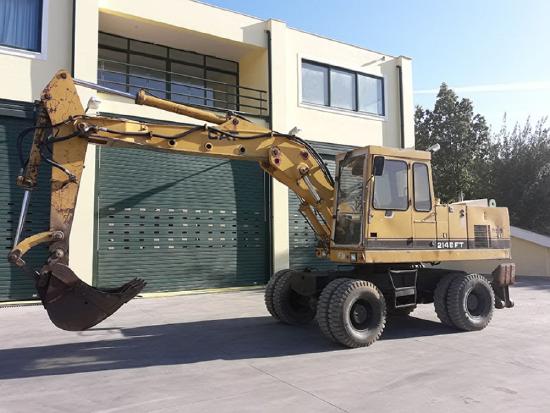 Caterpillar 214B FT