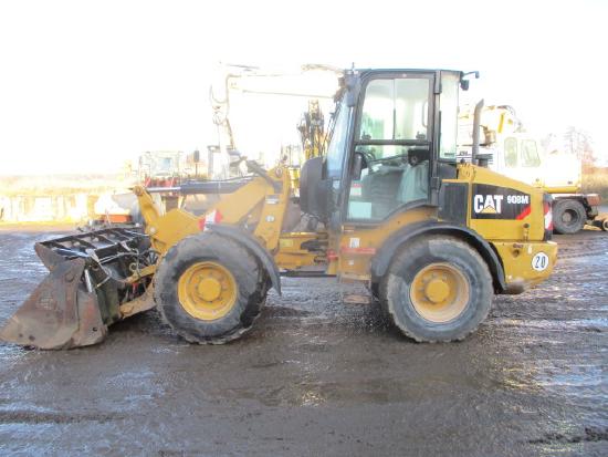 Caterpillar 908 M