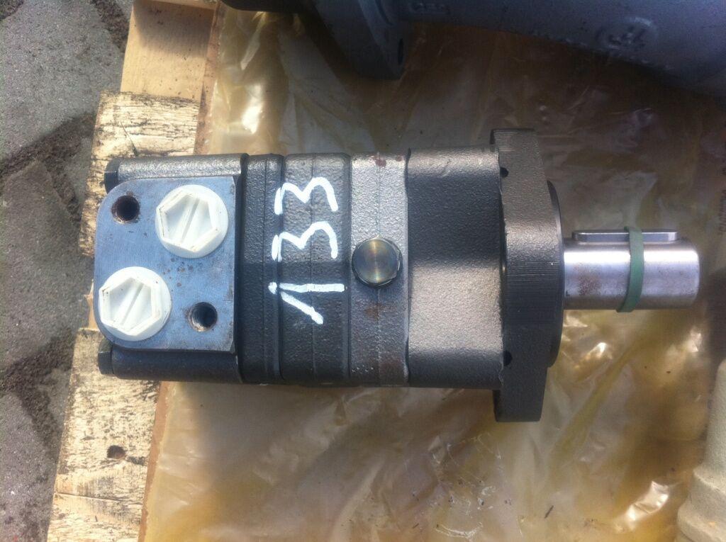 Sauer-Danfoss OMS 160 Hydraulic pump / engine buy used in Silesia ...