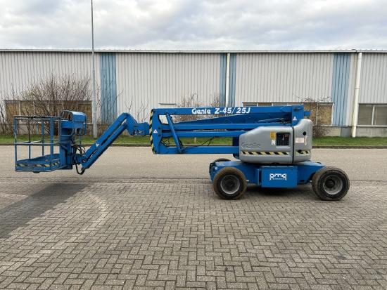 Genie Z45/25