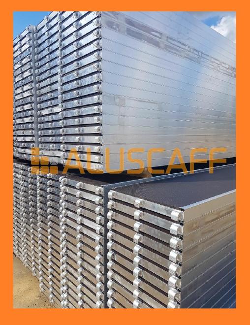 LB 0,73m 652,38m² Nieuw Steiger / Gevelsteigers / Scaffolding / façade échafaudages / échafaudage / Gerüste Typ Baumann Layher