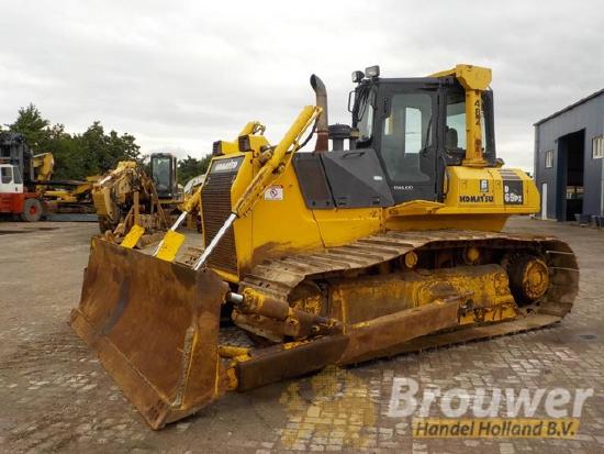 Komatsu D 65 PX-15 E0