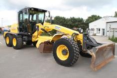 New Holland F 156.7 Grader + Heckaufreißer - TOP