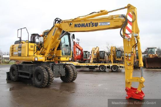Komatsu PW 160 - 8 + Schild + Verstellausleger