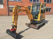 Hyundai R16 -9 + Lehnhoff SW + GS - 1.820 kg