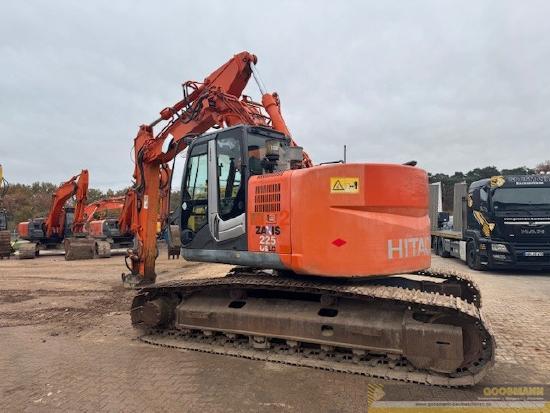 Hitachi ZX225US LC-3