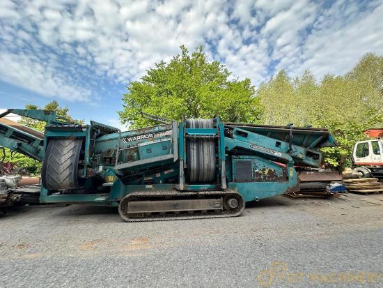 Powerscreen Warrior 1400