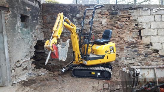 Komatsu PC09-1