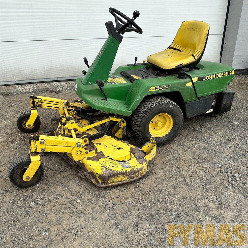 John Deere F525 FM Lawnmower used auction in Denmark Machinerypark